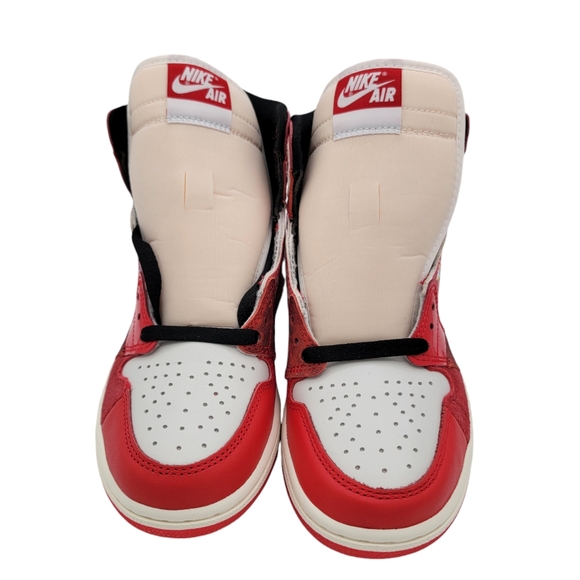 Jordan 1 Retro High OGSpider-Man Across the Spider-Verse (GS) Size 5.5 - Picture 4 of 10